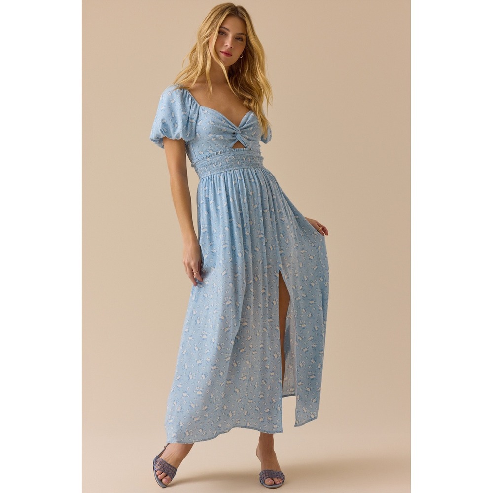 Altar'd State Maxi Dress Blue White Floral‎ Puff Sleeve Cutout Slit Size XXS NEW